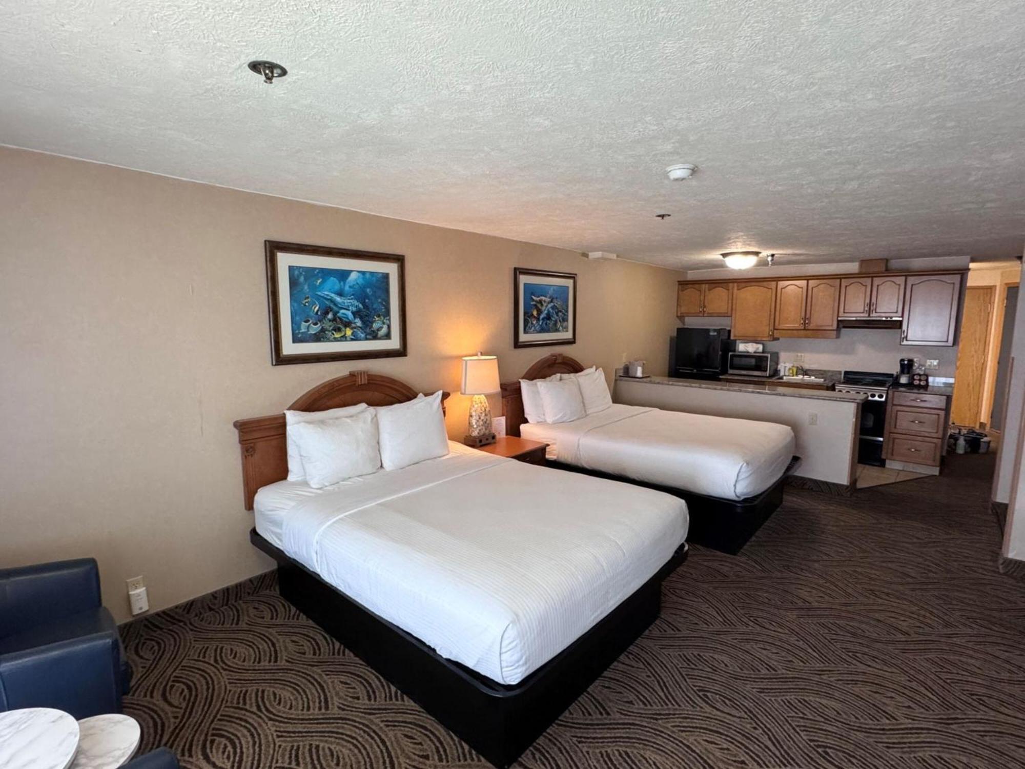 Promenade Inn & Suites Oceanfront Seaside Eksteriør billede